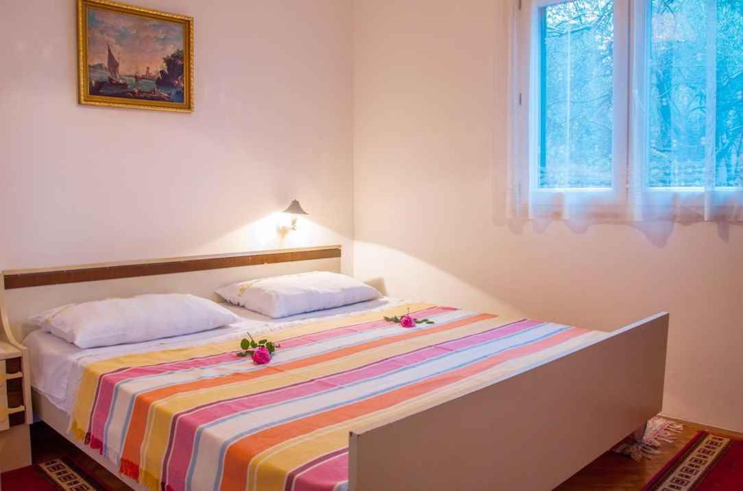 Apartment In Pucisca/Insel Brac 5972 外观 照片