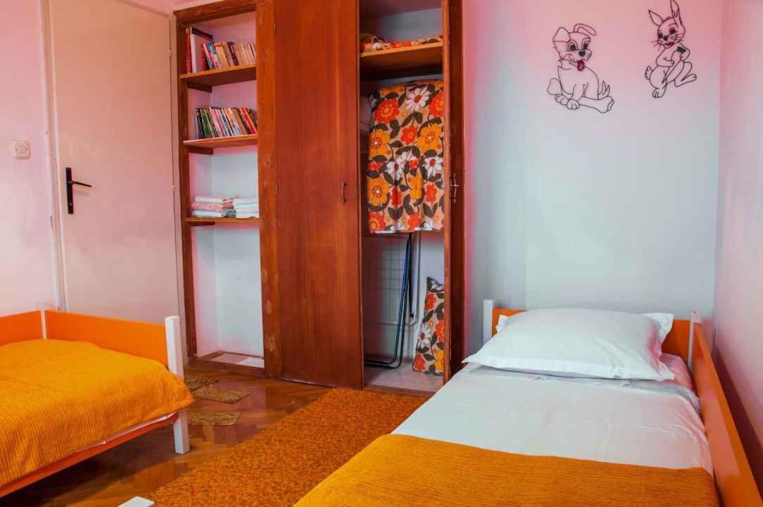 Apartment In Pucisca/Insel Brac 5972 外观 照片